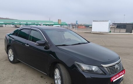 Toyota Camry, 2011 год, 1 590 000 рублей, 2 фотография