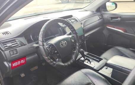 Toyota Camry, 2011 год, 1 590 000 рублей, 10 фотография