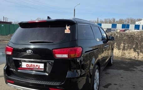 KIA Carnival III, 2016 год, 2 390 000 рублей, 4 фотография