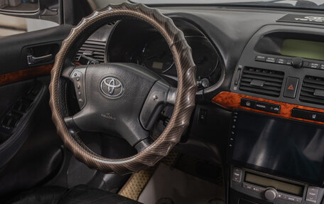 Toyota Avensis III рестайлинг, 2004 год, 549 000 рублей, 10 фотография