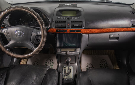 Toyota Avensis III рестайлинг, 2004 год, 549 000 рублей, 11 фотография