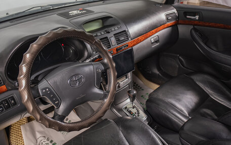 Toyota Avensis III рестайлинг, 2004 год, 549 000 рублей, 9 фотография
