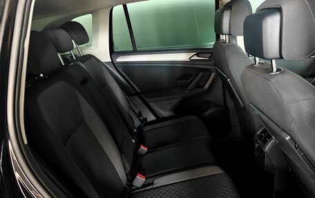 Volkswagen Tiguan II, 2020 год, 2 620 000 рублей, 11 фотография