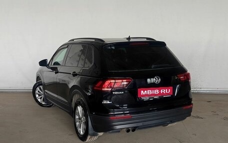 Volkswagen Tiguan II, 2020 год, 2 620 000 рублей, 7 фотография