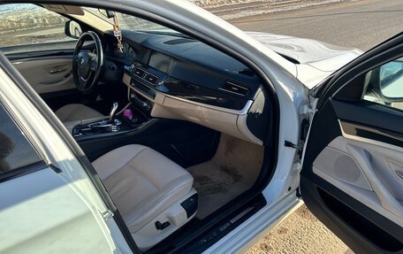 BMW 5 серия, 2012 год, 1 540 000 рублей, 10 фотография