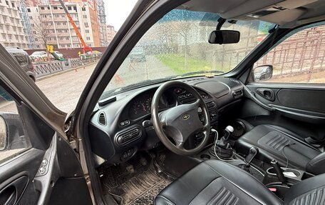 Chevrolet Niva I рестайлинг, 2012 год, 600 000 рублей, 8 фотография