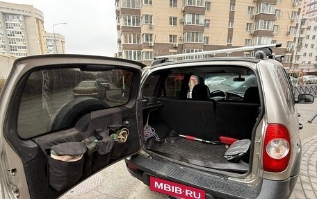 Chevrolet Niva I рестайлинг, 2012 год, 600 000 рублей, 5 фотография