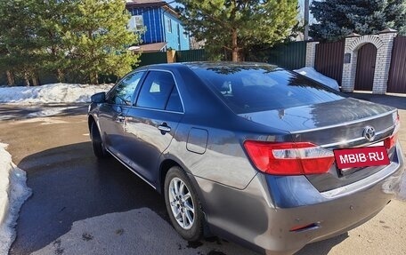 Toyota Camry, 2013 год, 1 930 000 рублей, 4 фотография