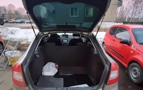 Skoda Octavia, 2010 год, 750 000 рублей, 7 фотография