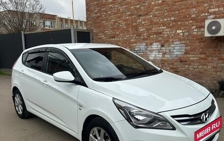 Hyundai Solaris II рестайлинг, 2015 год, 1 300 000 рублей, 6 фотография