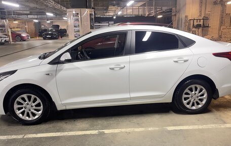 Hyundai Solaris II рестайлинг, 2018 год, 1 500 000 рублей, 6 фотография