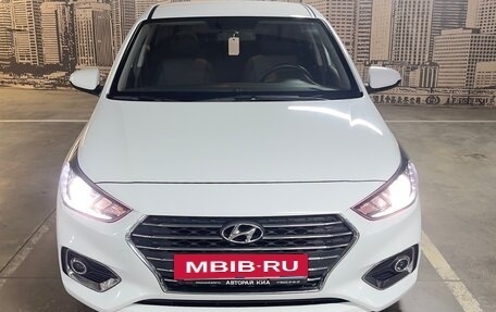 Hyundai Solaris II рестайлинг, 2018 год, 1 500 000 рублей, 2 фотография