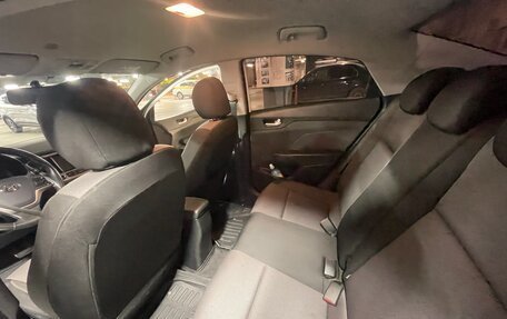 Hyundai Solaris II рестайлинг, 2018 год, 1 500 000 рублей, 12 фотография