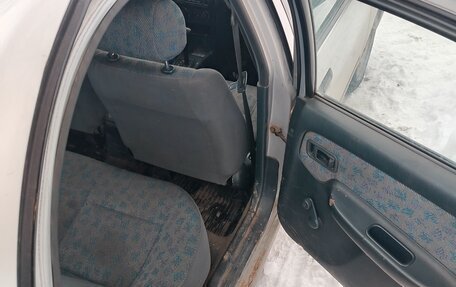 Nissan Almera, 1998 год, 175 000 рублей, 3 фотография