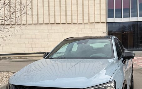 Geely Tugella FY11, 2023 год, 2 990 000 рублей, 4 фотография