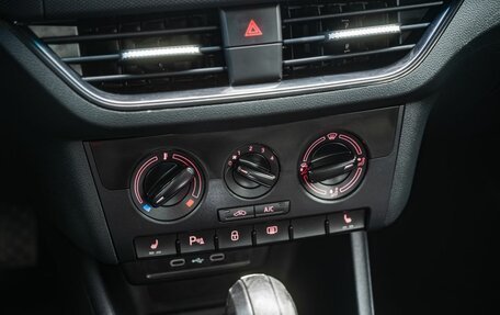 Volkswagen Polo VI (EU Market), 2021 год, 1 650 000 рублей, 21 фотография