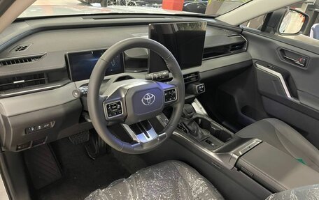 Toyota RAV4, 2026 год, 4 700 000 рублей, 16 фотография