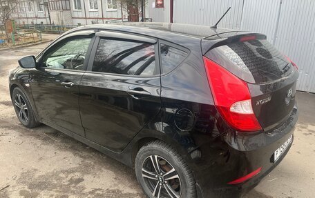 Hyundai Solaris II рестайлинг, 2014 год, 850 000 рублей, 4 фотография