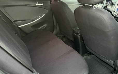 Hyundai Solaris II рестайлинг, 2013 год, 650 000 рублей, 14 фотография