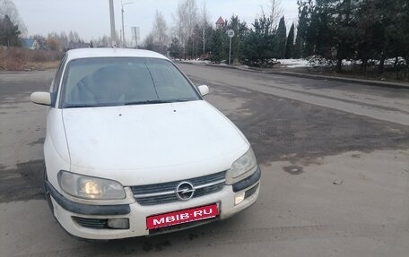 Opel Omega B, 1996 год, 215 000 рублей, 1 фотография