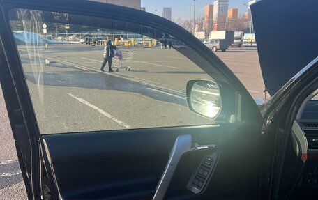 Toyota Land Cruiser Prado 150 рестайлинг 2, 2017 год, 4 900 000 рублей, 9 фотография