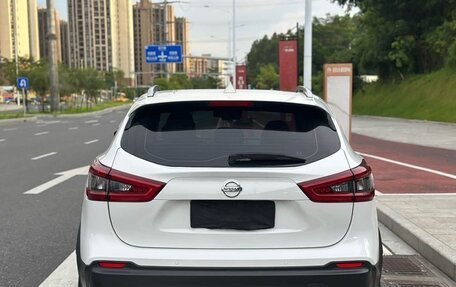 Nissan Qashqai, 2022 год, 1 790 000 рублей, 5 фотография