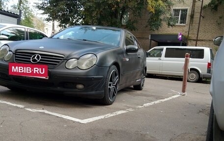 Mercedes-Benz C-Класс, 2002 год, 600 000 рублей, 12 фотография