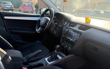 Skoda Octavia, 2016 год, 1 650 000 рублей, 10 фотография