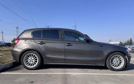 BMW 1 серия, 2006 год, 900 000 рублей, 8 фотография