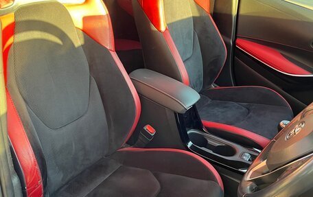 Toyota Corolla, 2019 год, 1 950 000 рублей, 9 фотография