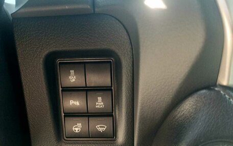 Toyota Land Cruiser Prado 150 рестайлинг 2, 2021 год, 5 935 000 рублей, 14 фотография