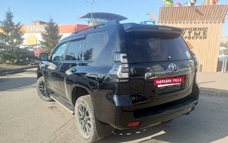 Toyota Land Cruiser Prado 150 рестайлинг 2, 2021 год, 5 935 000 рублей, 5 фотография
