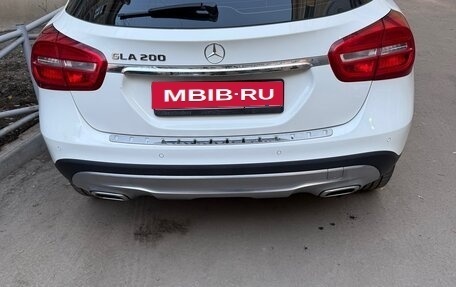 Mercedes-Benz GLA, 2016 год, 1 950 000 рублей, 2 фотография