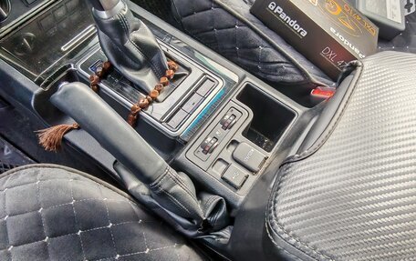 Toyota Land Cruiser Prado 150 рестайлинг 2, 2021 год, 6 700 000 рублей, 5 фотография