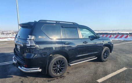 Toyota Land Cruiser Prado 150 рестайлинг 2, 2021 год, 6 700 000 рублей, 19 фотография