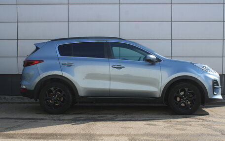 KIA Sportage IV рестайлинг, 2021 год, 2 375 000 рублей, 4 фотография