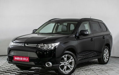Mitsubishi Outlander III рестайлинг 3, 2012 год, 1 490 000 рублей, 1 фотография