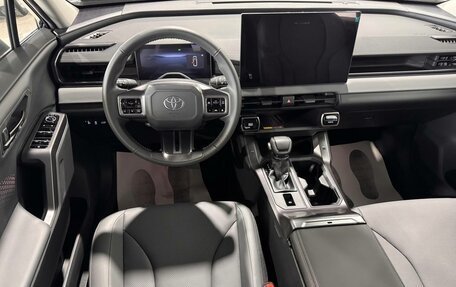 Toyota RAV4, 2026 год, 4 790 000 рублей, 14 фотография