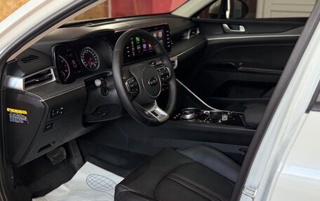 KIA K5, 2020 год, 2 350 000 рублей, 20 фотография