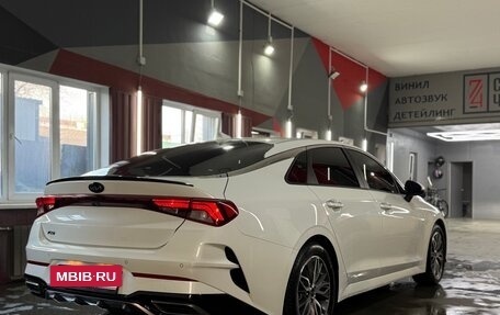 KIA K5, 2020 год, 2 350 000 рублей, 31 фотография