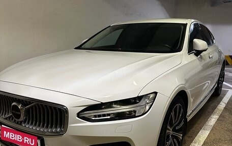 Volvo S90 II рестайлинг, 2021 год, 3 670 000 рублей, 8 фотография