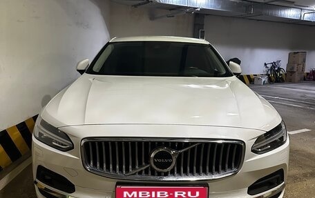 Volvo S90 II рестайлинг, 2021 год, 3 670 000 рублей, 7 фотография