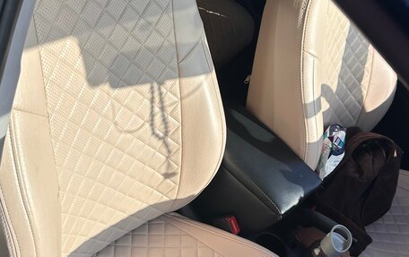 Hyundai Solaris II рестайлинг, 2017 год, 1 300 000 рублей, 16 фотография