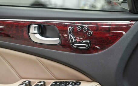 Hyundai Equus II, 2012 год, 1 350 000 рублей, 13 фотография