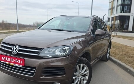 Volkswagen Touareg III, 2013 год, 2 600 000 рублей, 2 фотография