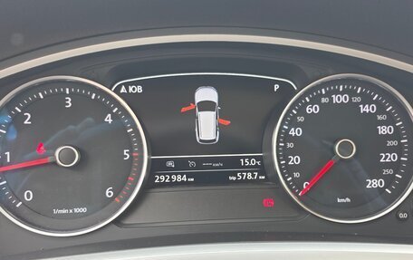 Volkswagen Touareg III, 2013 год, 2 600 000 рублей, 20 фотография