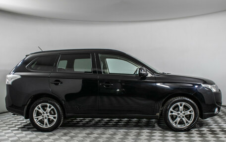 Mitsubishi Outlander III рестайлинг 3, 2012 год, 1 490 000 рублей, 4 фотография