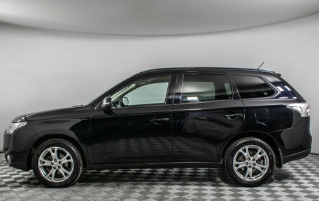Mitsubishi Outlander III рестайлинг 3, 2012 год, 1 490 000 рублей, 8 фотография