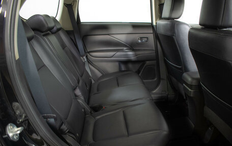 Mitsubishi Outlander III рестайлинг 3, 2012 год, 1 490 000 рублей, 10 фотография