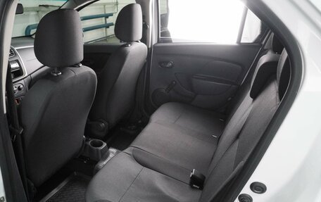 Renault Logan II, 2020 год, 749 000 рублей, 11 фотография